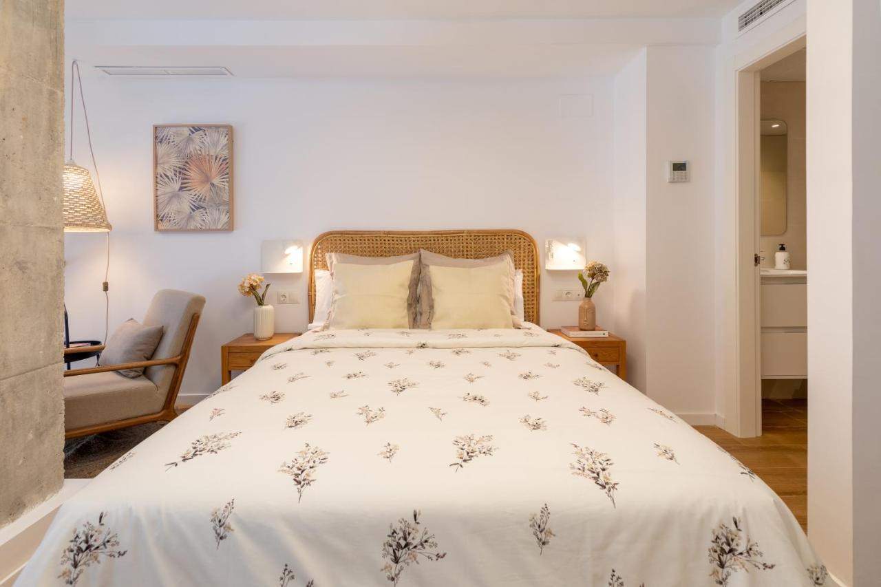 Apartup Opera Loft Love Valenza Esterno foto