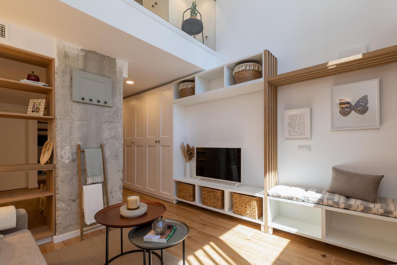 Apartup Opera Loft Love Valenza Esterno foto