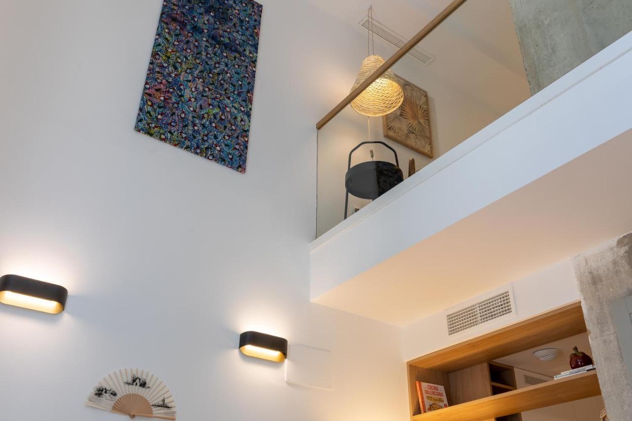 Apartup Opera Loft Love Valenza Esterno foto