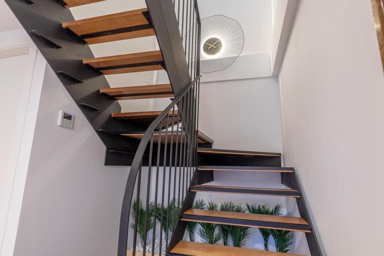 Apartup Opera Loft Love Valenza Esterno foto