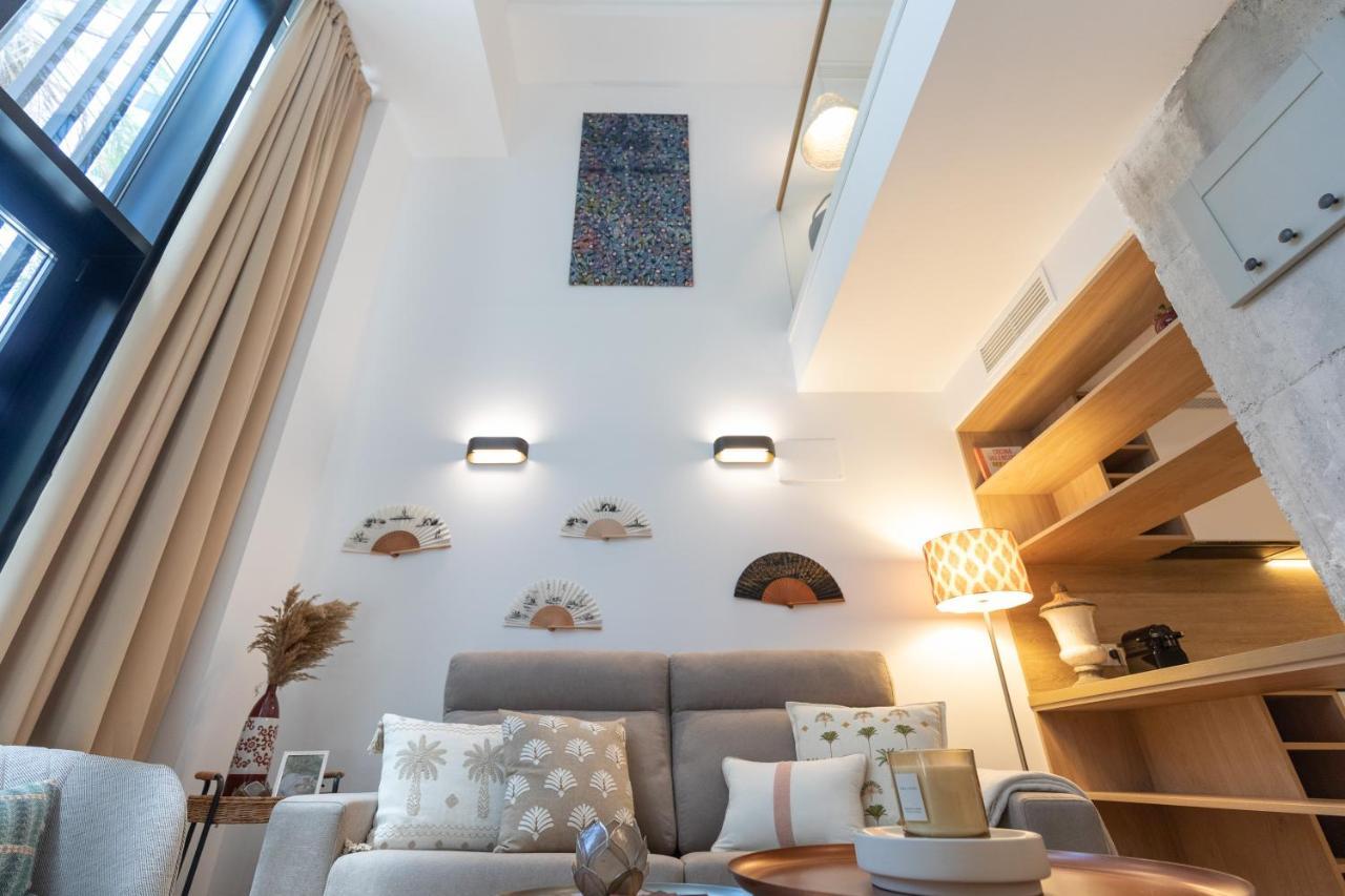 Apartup Opera Loft Love Valenza Esterno foto